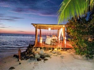 cena aniversario holbox